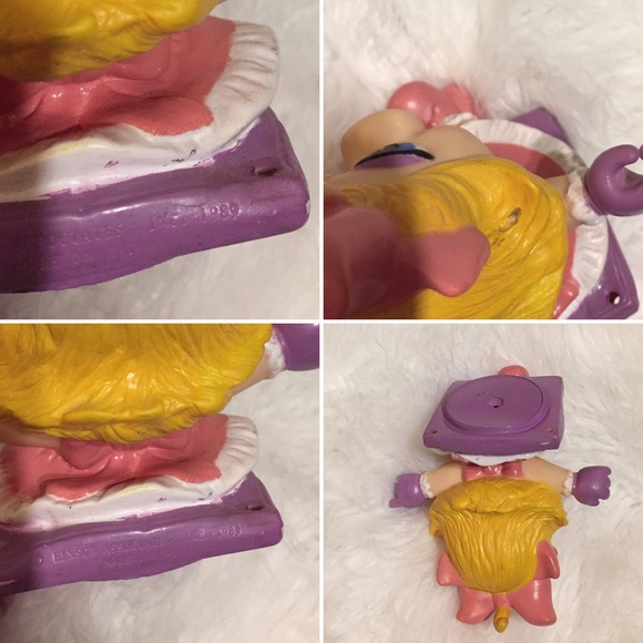 Vintage Squeaky Toy Miss Piggy Bath Toy Sesame Street Collector Figure - Picture 6 of 8
